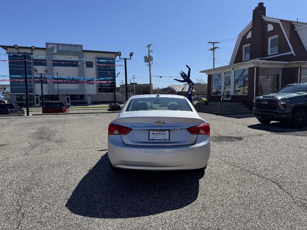 Used 2017 Chevrolet Impala LS image 4