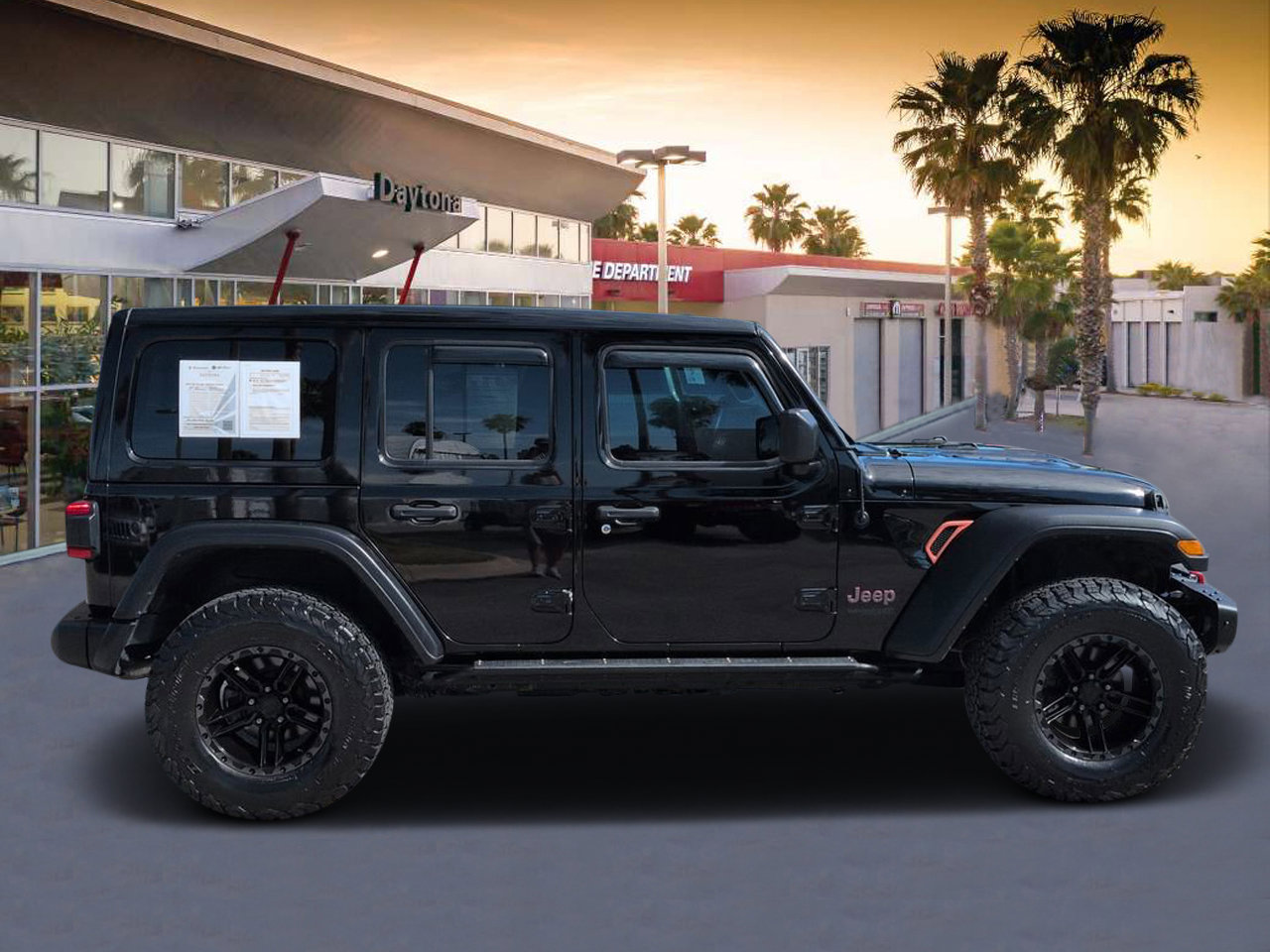 Used 2019 Jeep Wrangler Unlimited Rubicon w/ Uconnect 4C Nav & Sound Group AWD/4WD image 2
