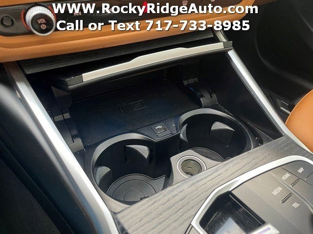 Used 2025 BMW 330i xDrive Sedan w/ Premium Package image 15