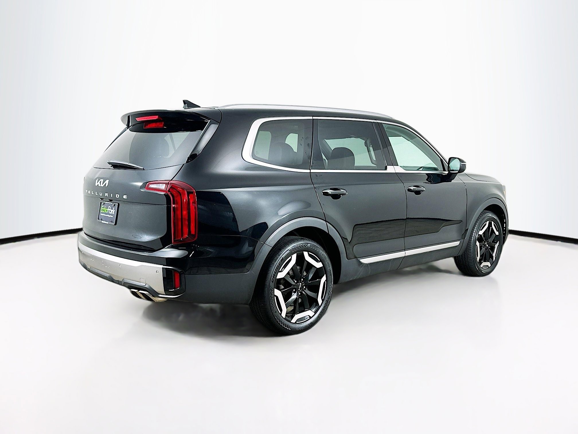 Used 2025 Kia Telluride S image 9