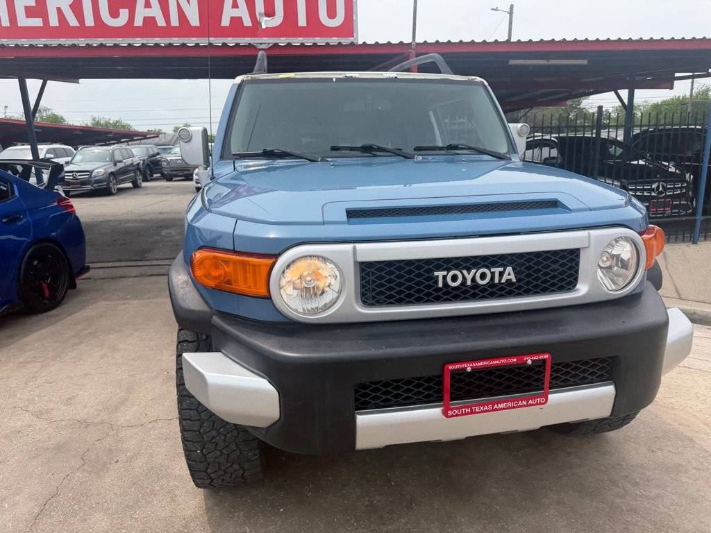 Used 2012 Toyota FJ Cruiser 4WD w/ Upgrade Pkg image 22
