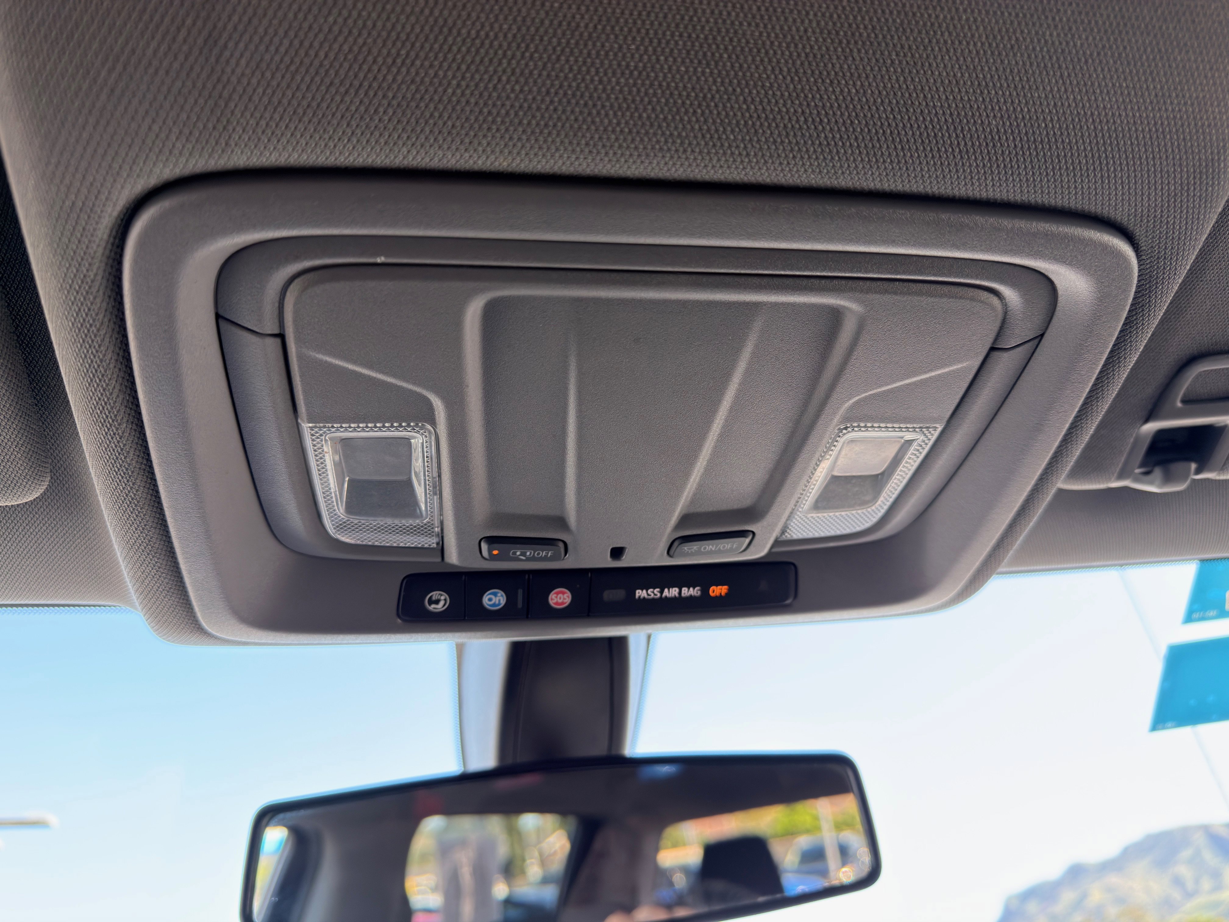 Used 2021 Chevrolet Silverado 1500 RST w/ Z71 Off-Road Package image 38