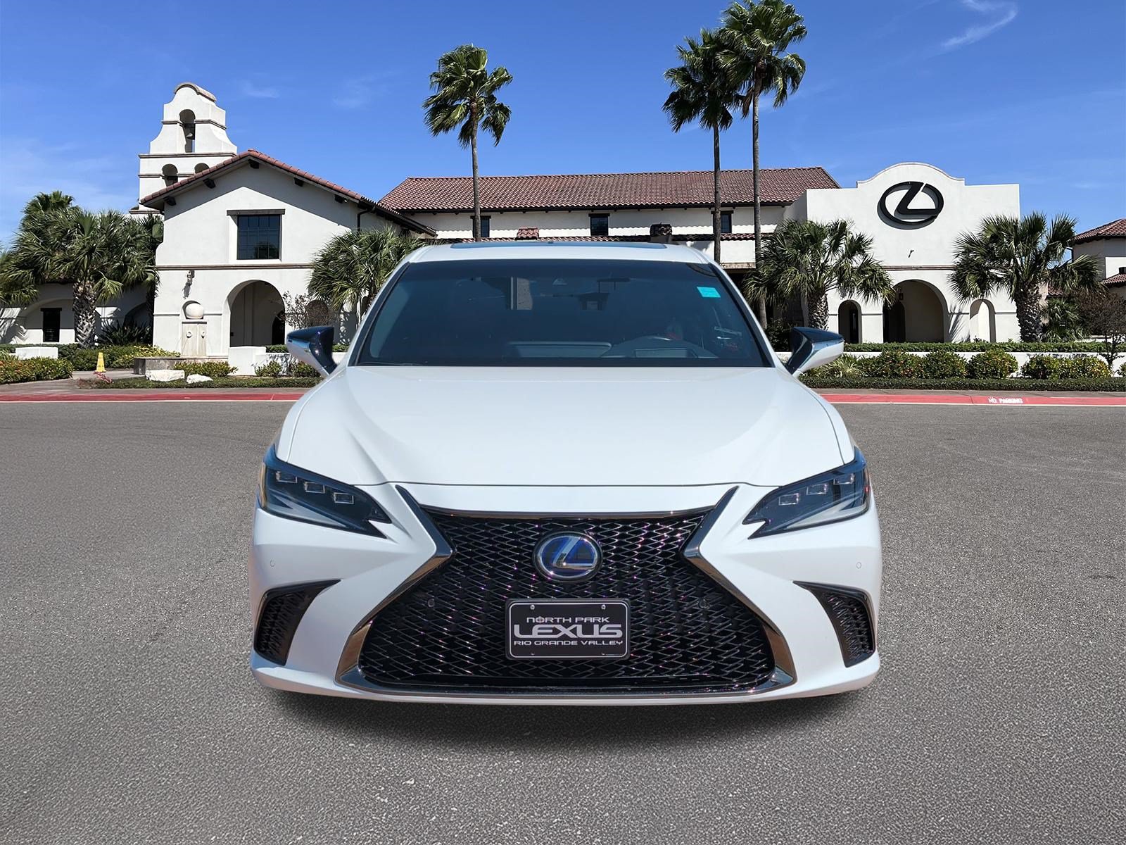 Certified 2022 Lexus ES 300h F Sport w/ Accessory Package 2 FWD image 6