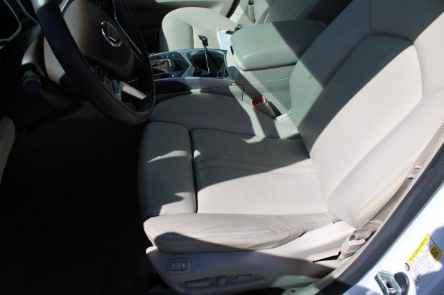 Used 2015 Cadillac SRX Premium w/ Driver Assist Package image 7