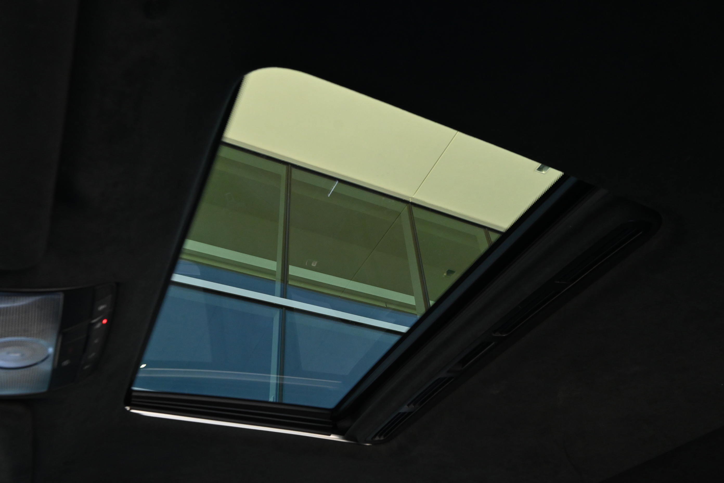 Used 2021 Mercedes-Benz G 63 AMG 4MATIC image 32