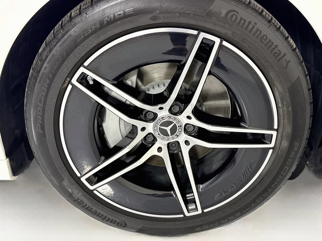 Used 2025 Mercedes-Benz E 350 Sedan image 32