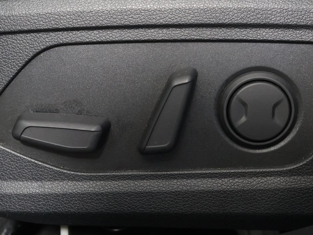 Used 2025 Hyundai Sonata SEL FWD image 27