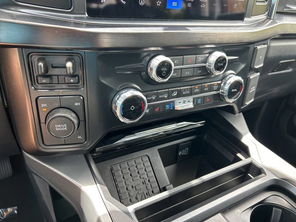 Used 2026 Ford F250 Lariat AWD/4WD image 34