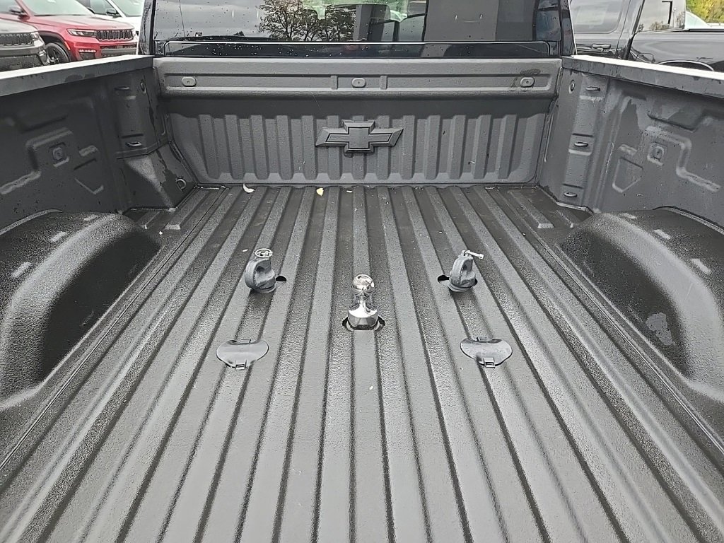 Used 2024 Chevrolet Silverado 2500 LT image 32