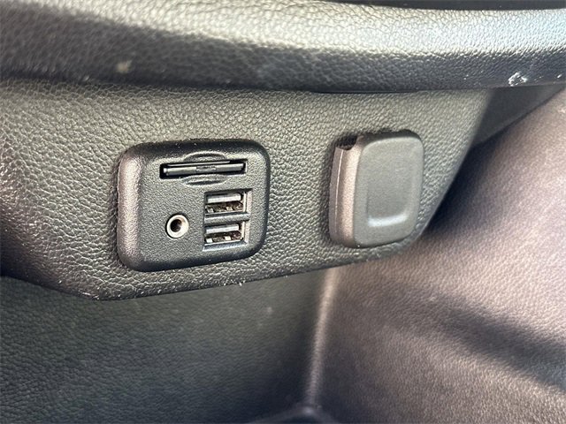 Used 2020 Chevrolet Traverse LT w/ LT Premium Package image 37