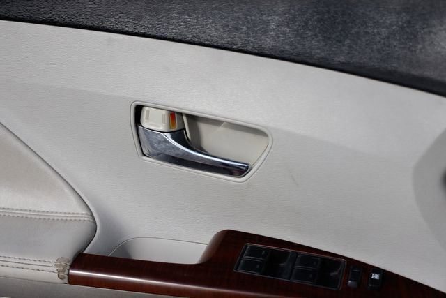 Used 2012 Toyota Venza XLE image 43