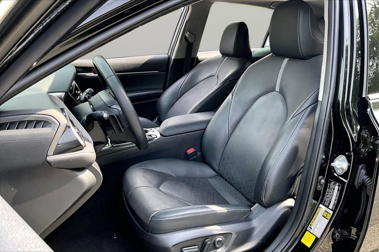 Used 2023 Toyota Camry XSE w/ Driver Assist Package FWD image 21