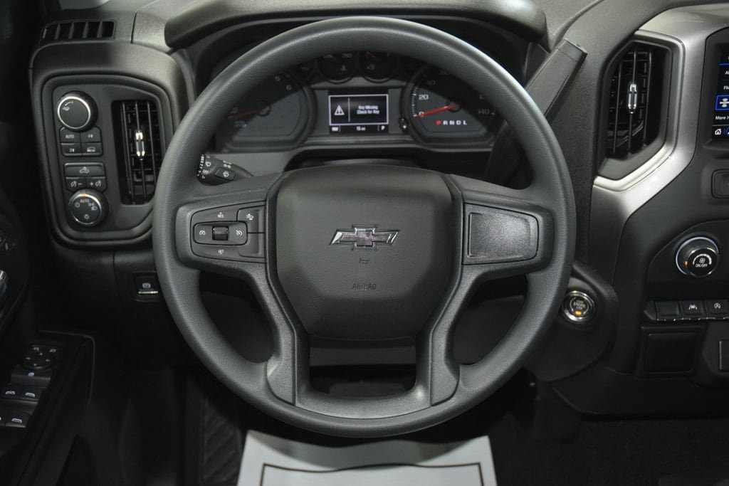 New 2026 Chevrolet Silverado 1500 Custom w/ Rally Edition AWD/4WD image 39