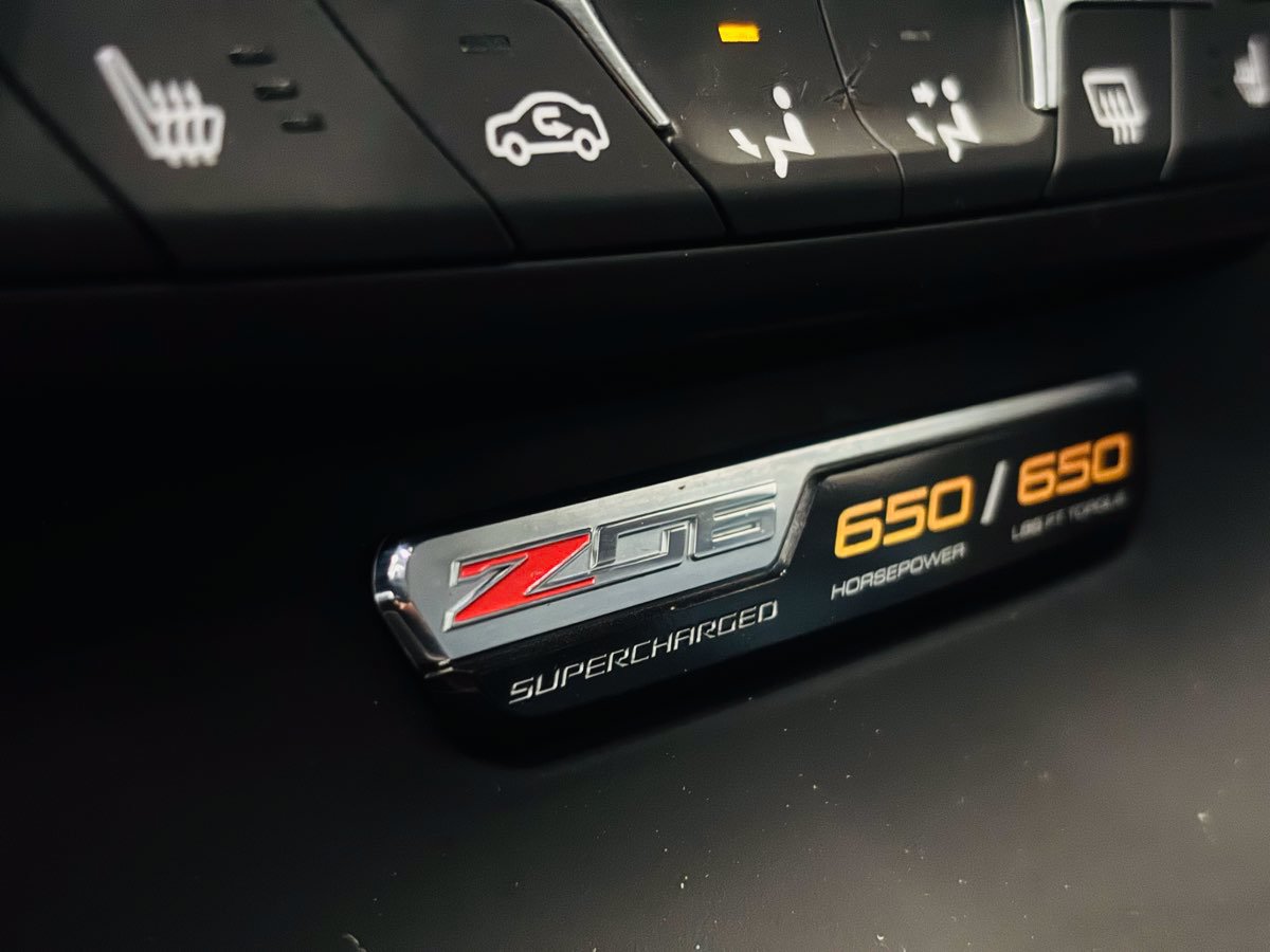 Used 2016 Chevrolet Corvette Z06 w/ 2LZ Preferred Equipment Group RWD image 47
