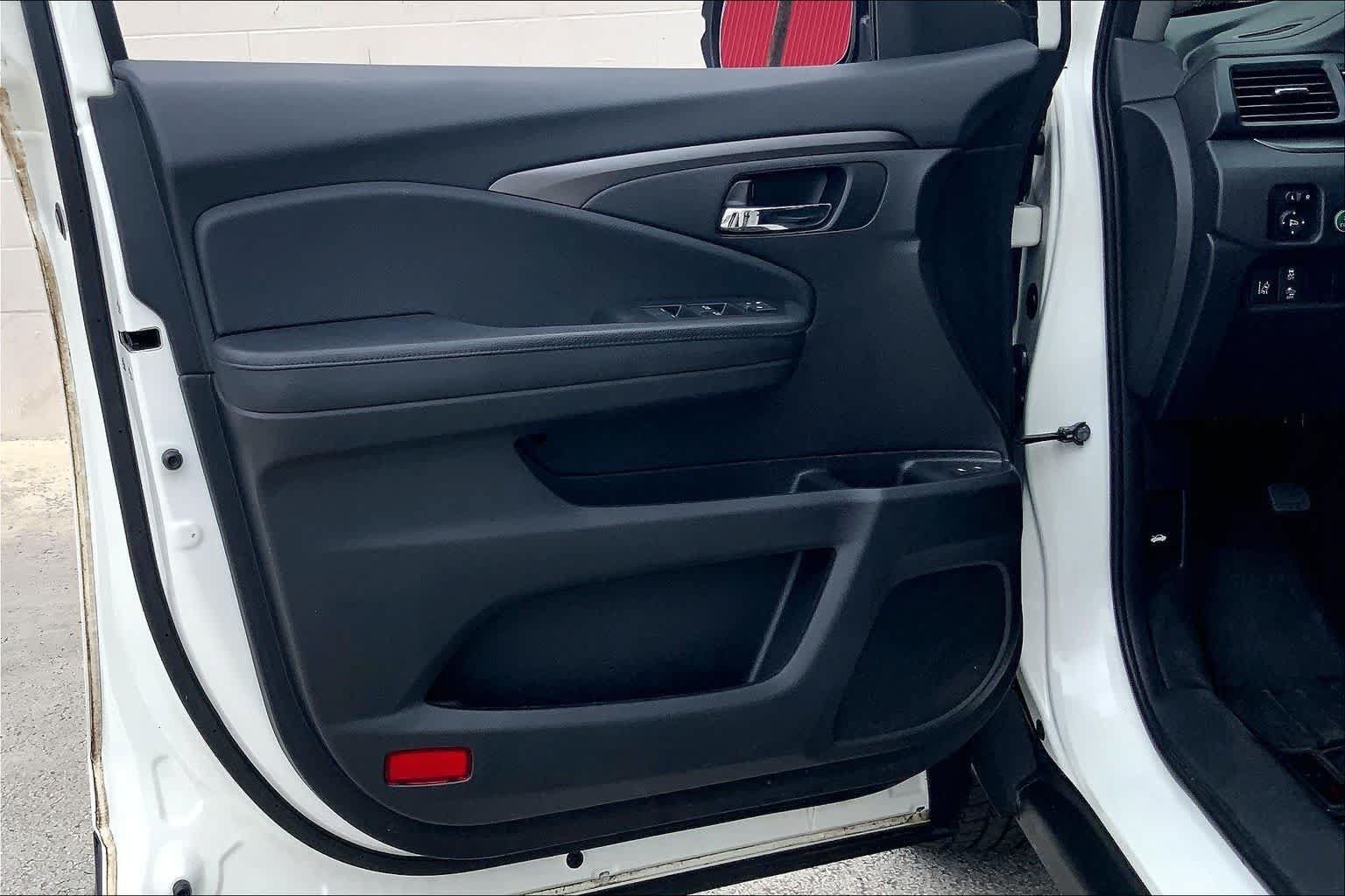 Used 2018 Honda Pilot EX-L image 27