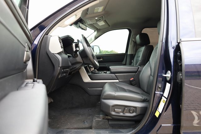 Used 2024 Toyota Tundra Limited image 11