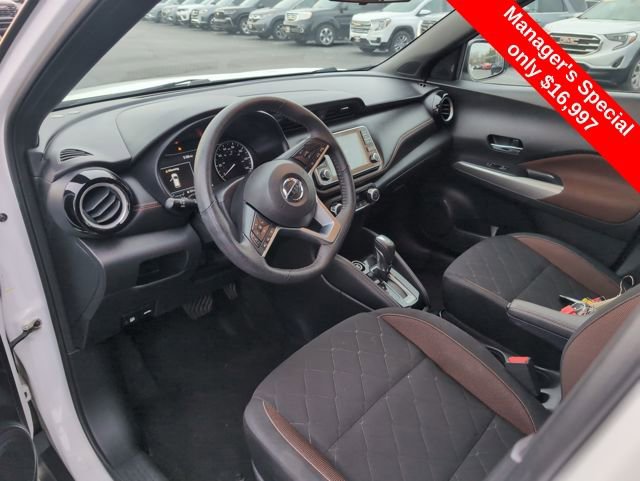 Used 2020 Nissan Kicks SR image 12