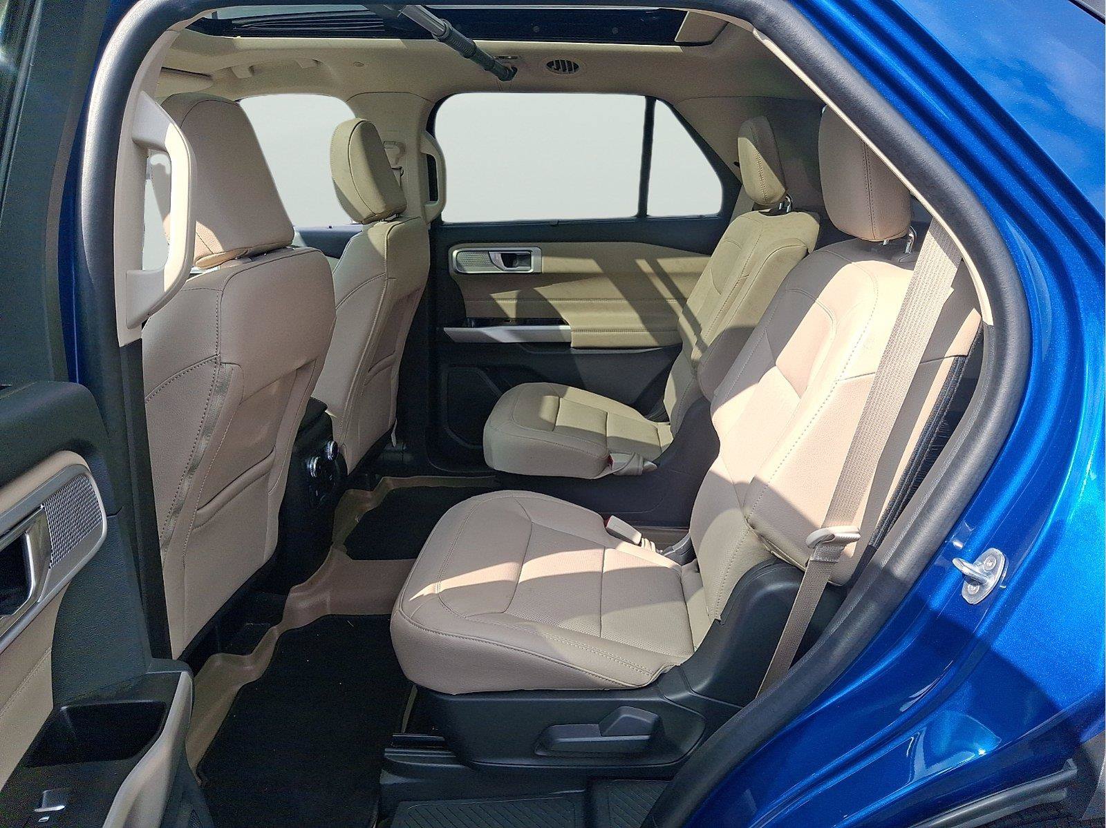 Certified 2023 Ford Explorer Limited w/ Hybrid Equipment Group 310A AWD/4WD image 8