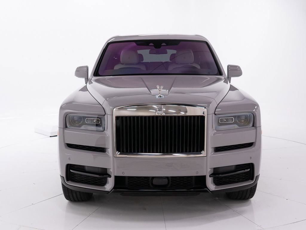 Certified 2023 Rolls-Royce Cullinan w/ Dark Exterior Package AWD/4WD image 8