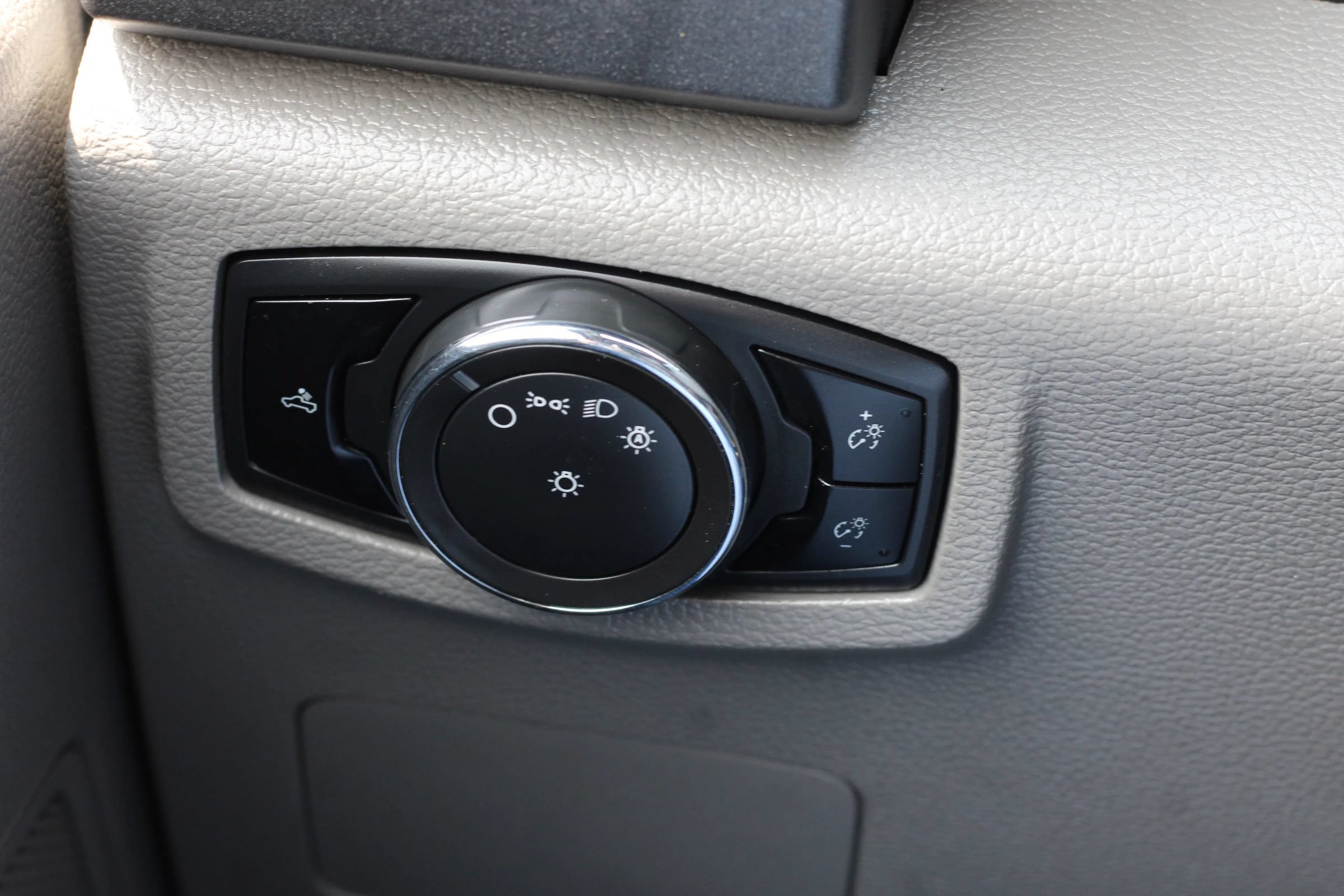 Used 2022 Ford F250 XL w/ Power Equipment Group AWD/4WD image 19