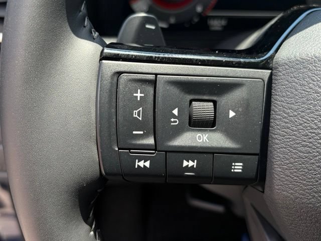 Certified 2026 Nissan Rogue SL AWD/4WD image 16