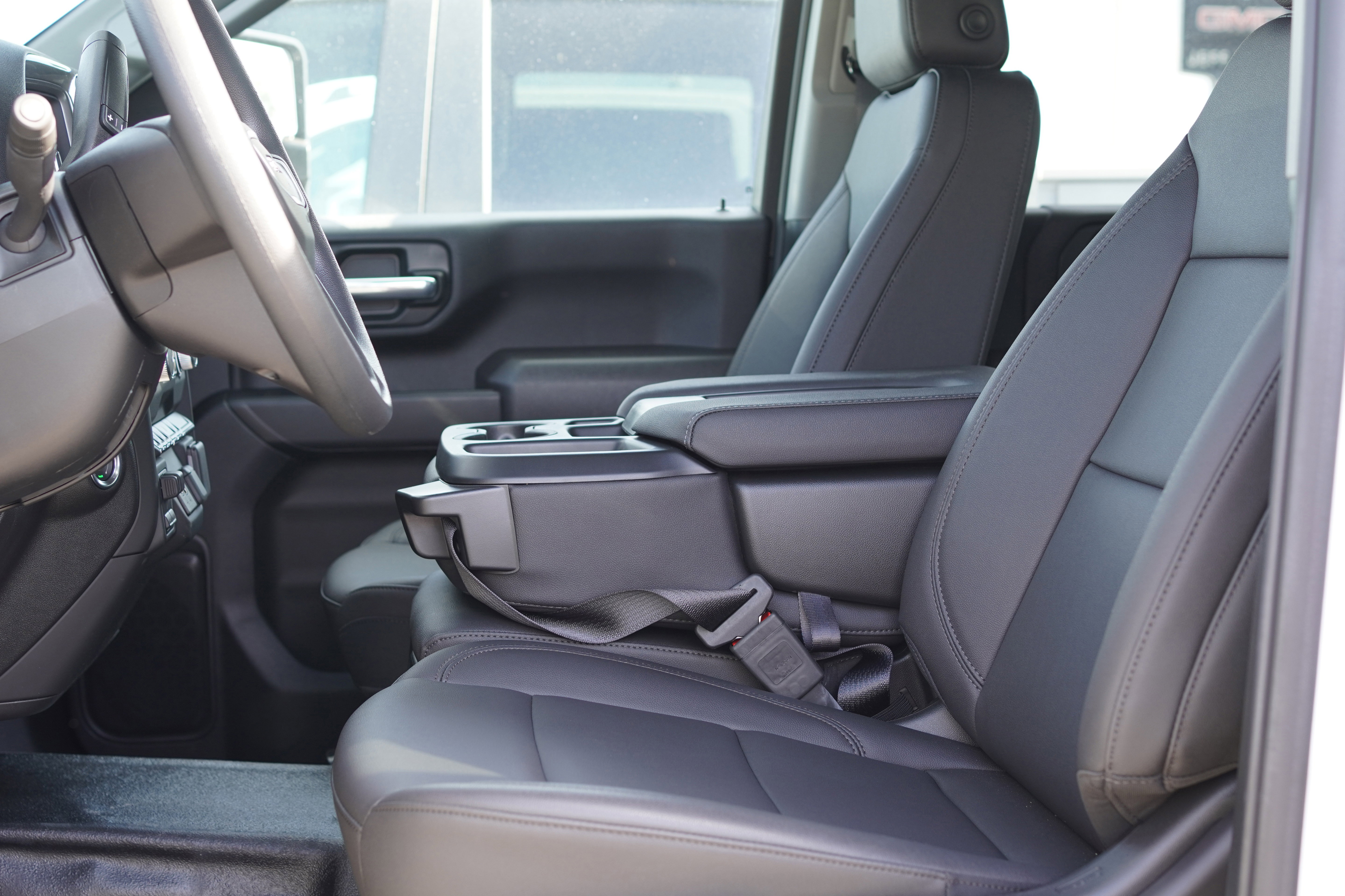 New 2025 GMC Sierra 3500 Pro w/ Convenience Package image 27