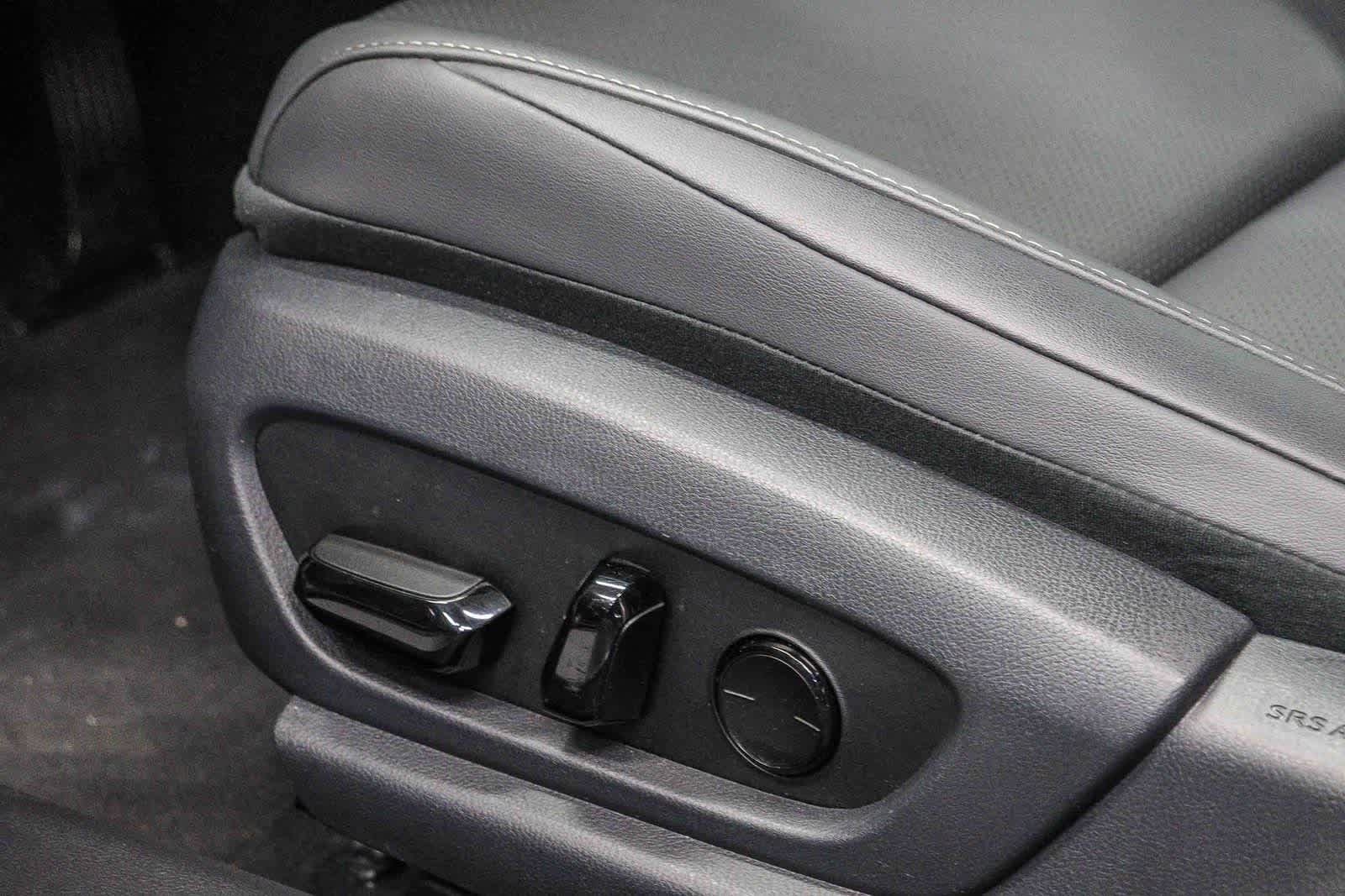 Used 2024 Lexus ES 350 w/ Premium Package FWD image 21