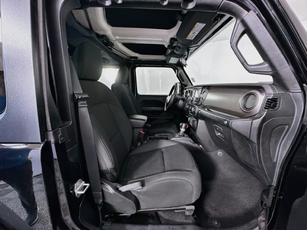 Used 2020 Jeep Wrangler Sport AWD/4WD image 24