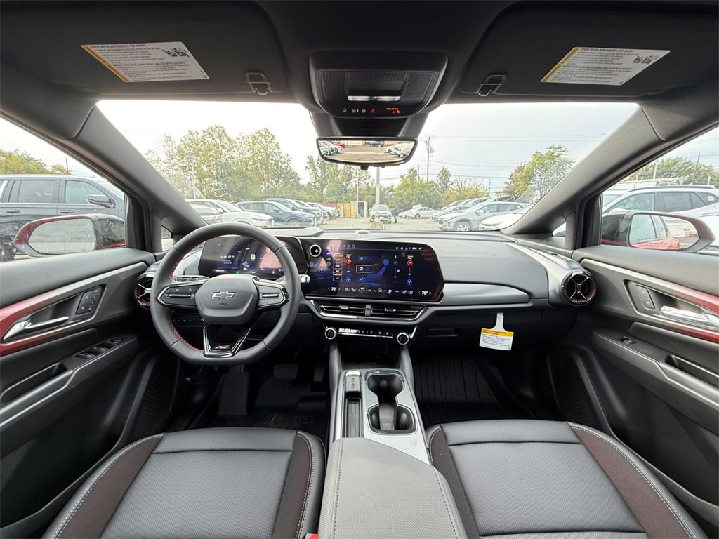 New 2026 Chevrolet Equinox EV RS image 16