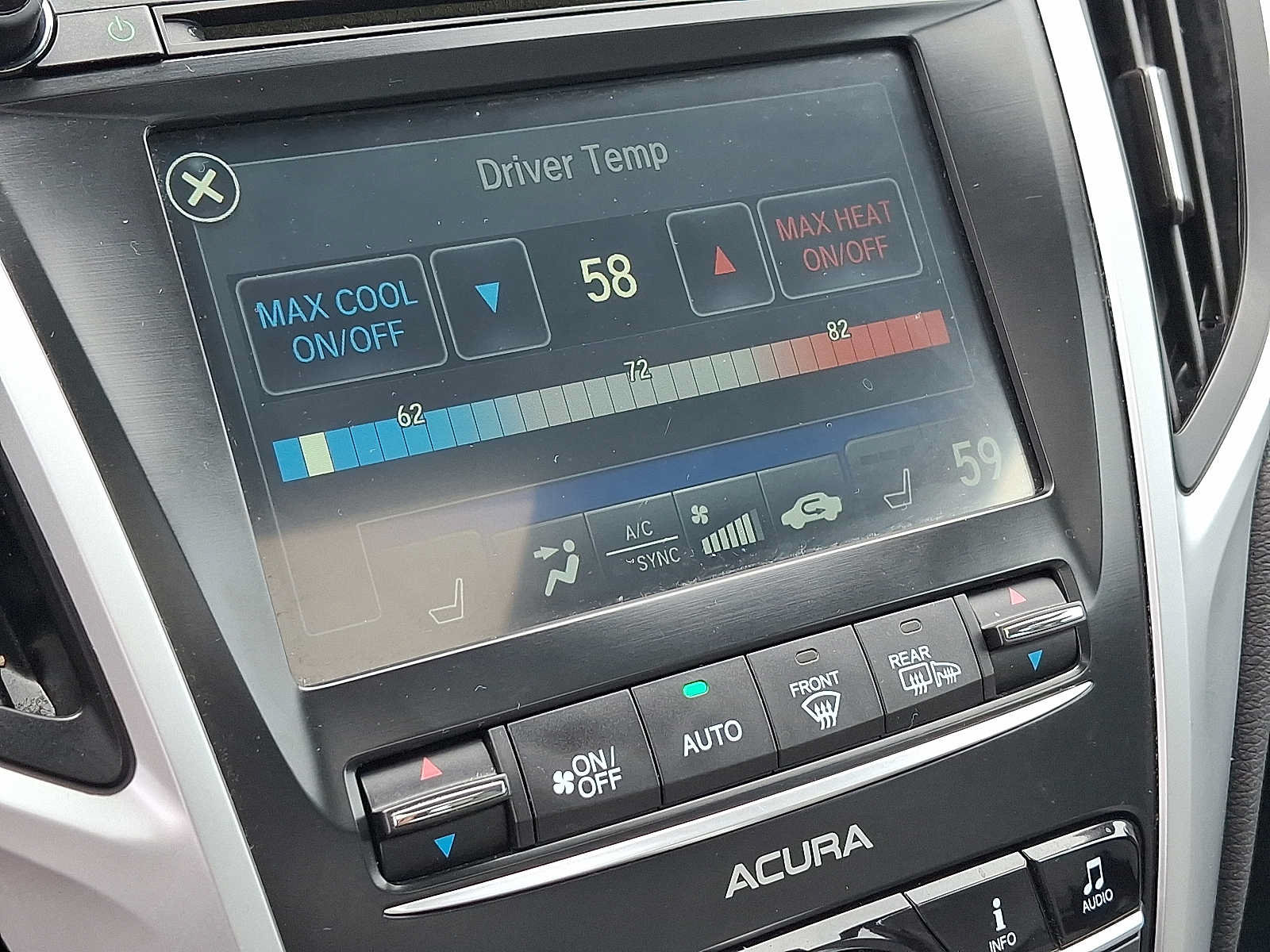 Used 2016 Acura TLX w/ Technology Package FWD image 16