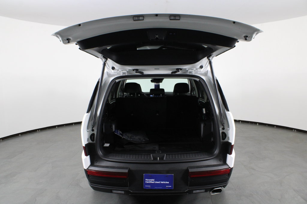 Certified 2026 Hyundai Santa Fe SEL FWD image 17