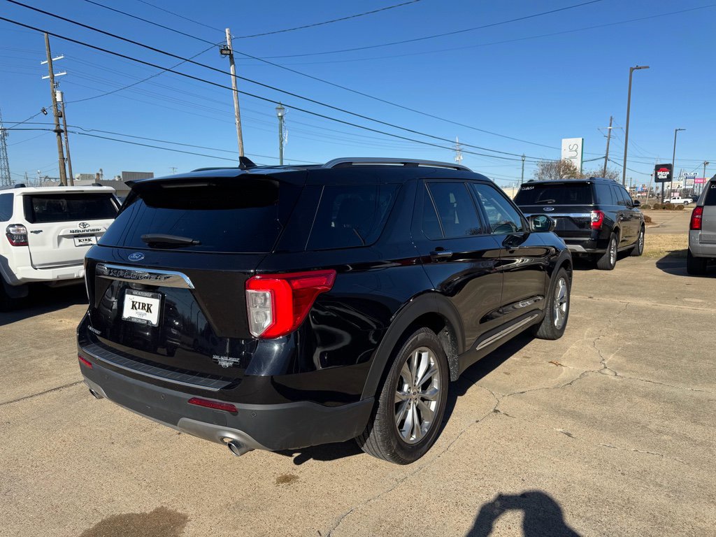 Used 2024 Ford Explorer Limited image 5