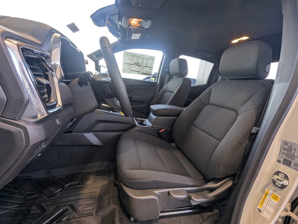 New 2026 GMC Canyon Elevation image 14