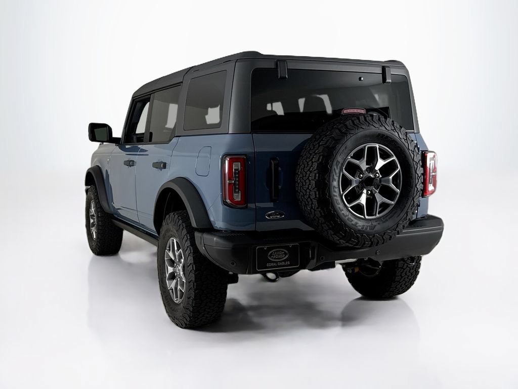Used 2025 Ford Bronco Badlands AWD/4WD image 3