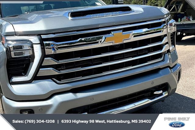 Used 2025 Chevrolet Silverado 2500 High Country w/ High Country Premium Package image 21