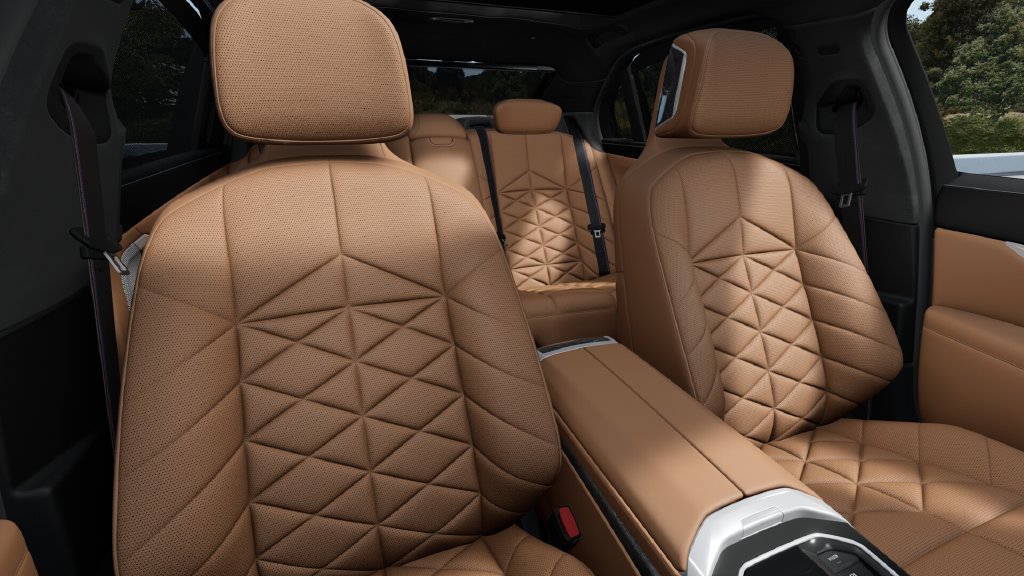 New 2026 BMW 740i RWD image 37
