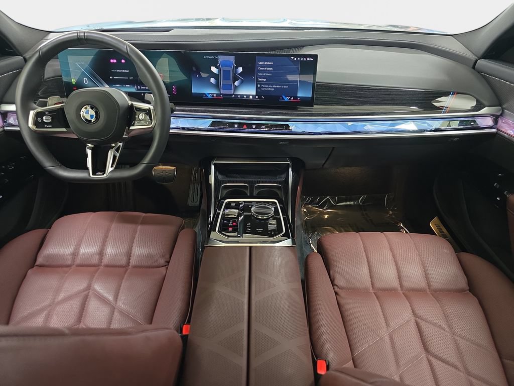 Used 2026 BMW 740i RWD image 12