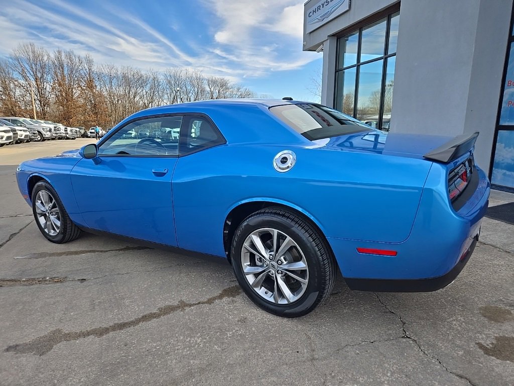 Used 2023 Dodge Challenger SXT w/ Cold Weather Group image 6