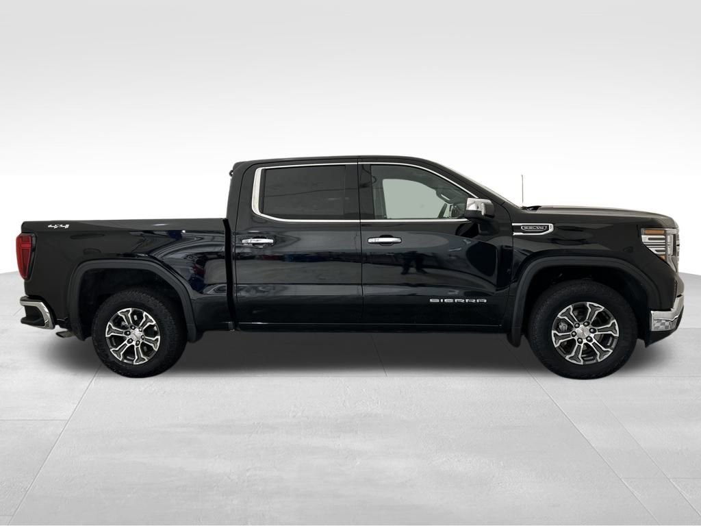 Used 2025 GMC Sierra 1500 SLT image 7
