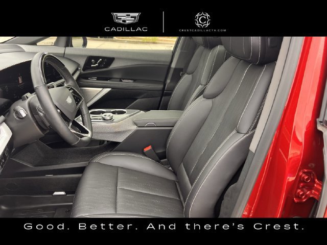 Certified 2025 Cadillac Optiq Sport 2 w/ LPO, Floor Liner Package AWD/4WD image 26