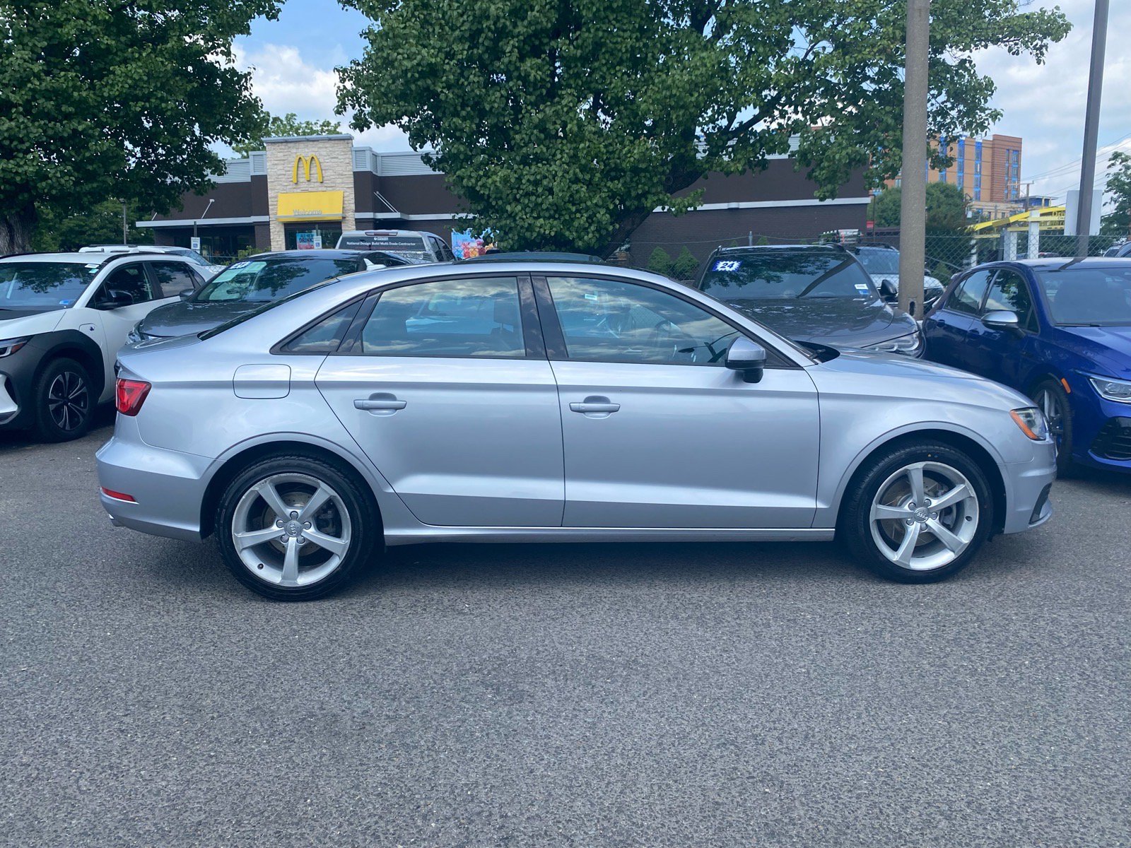 Used 2016 Audi A3 2.0T Premium w/ Audi MMI Navigation Plus AWD/4WD image 2