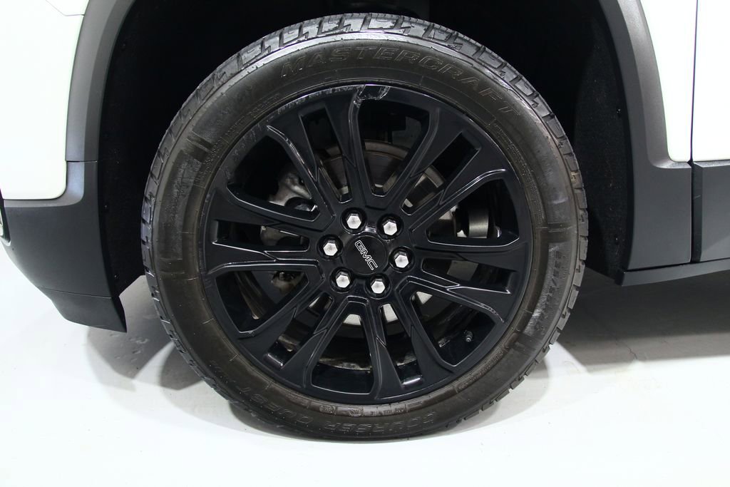 Used 2022 GMC Acadia SLT w/ Elevation Edition image 18