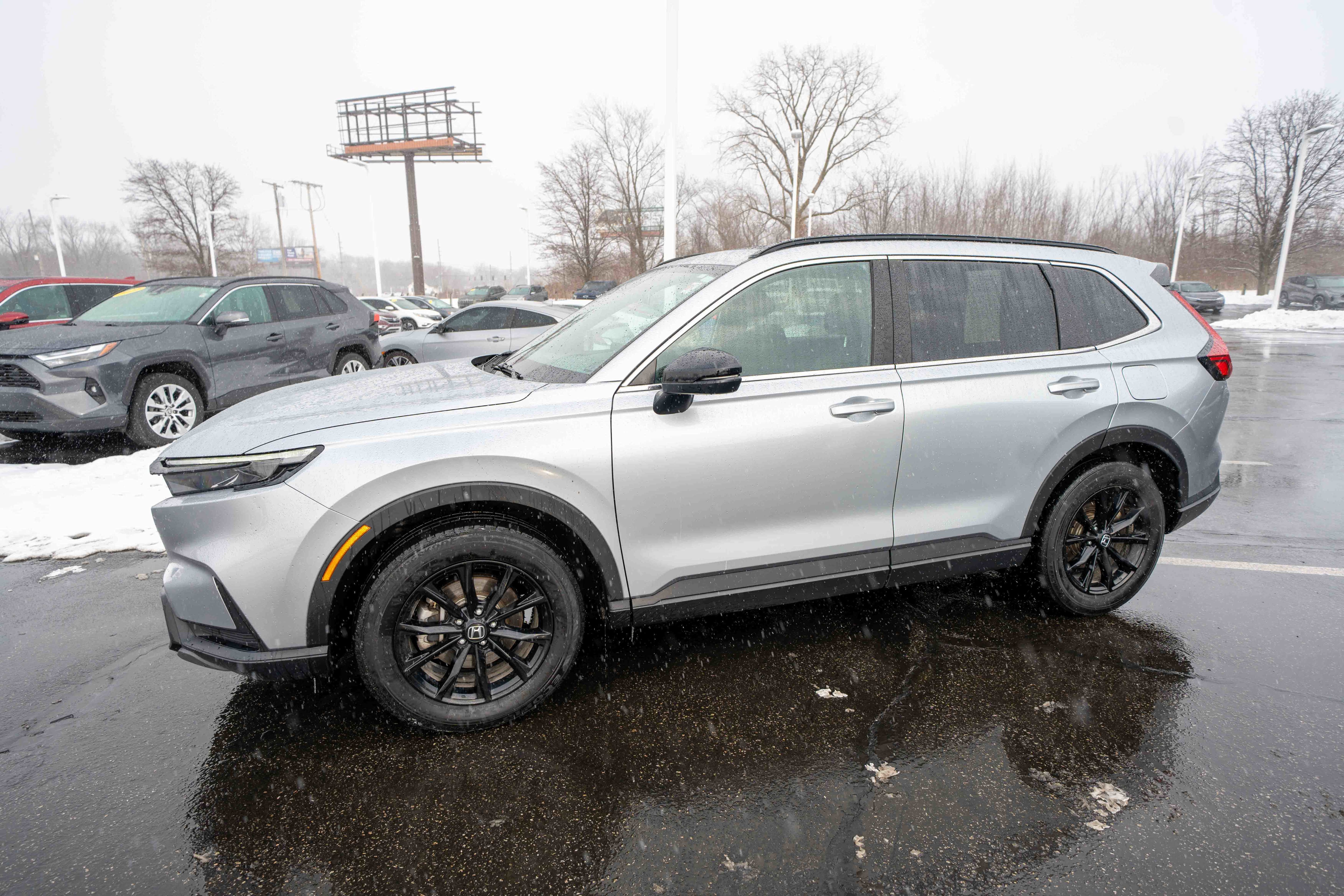 Certified 2025 Honda CR-V Sport image 3