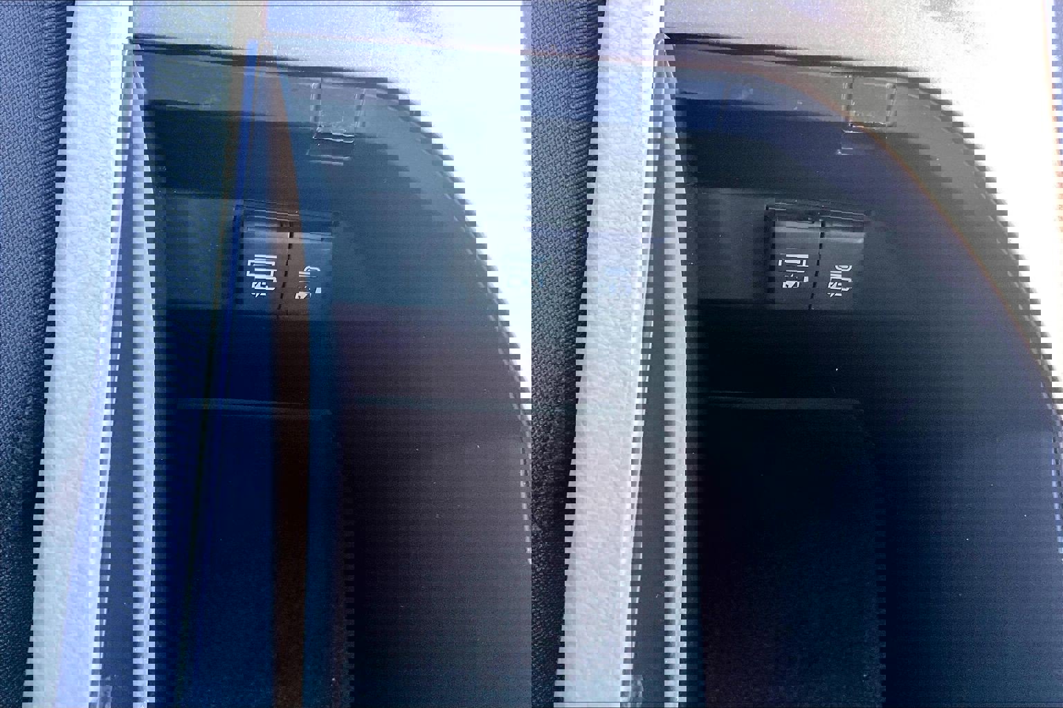 Used 2023 Toyota Camry LE image 31