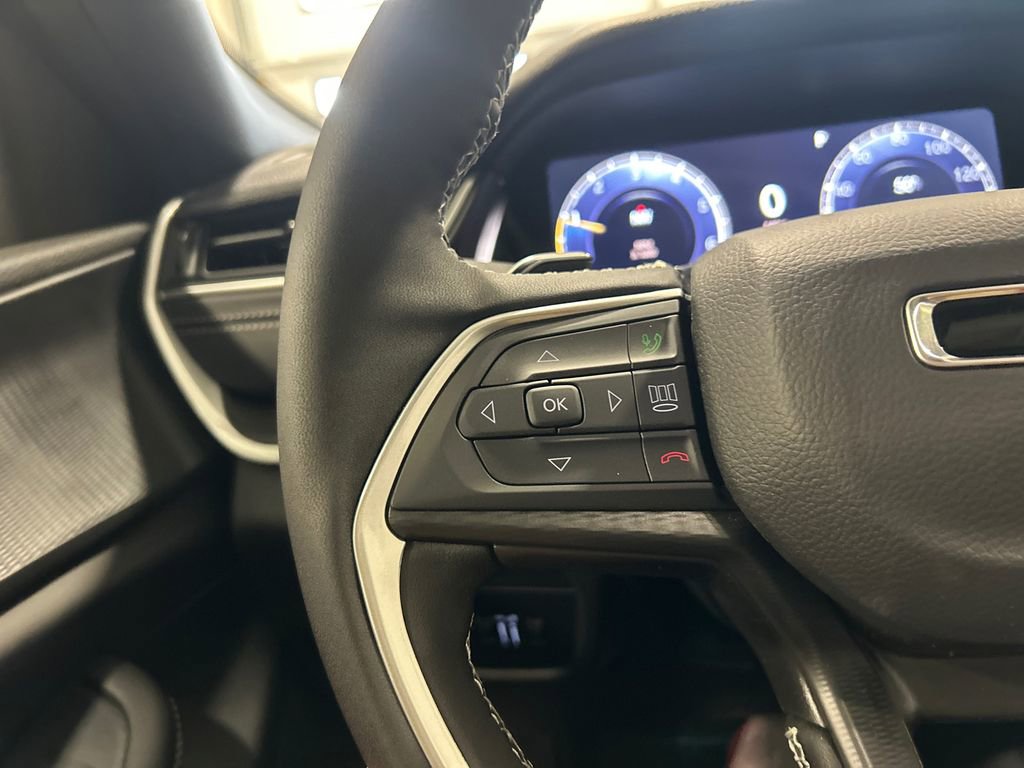 New 2026 Jeep Grand Cherokee L Laredo image 19