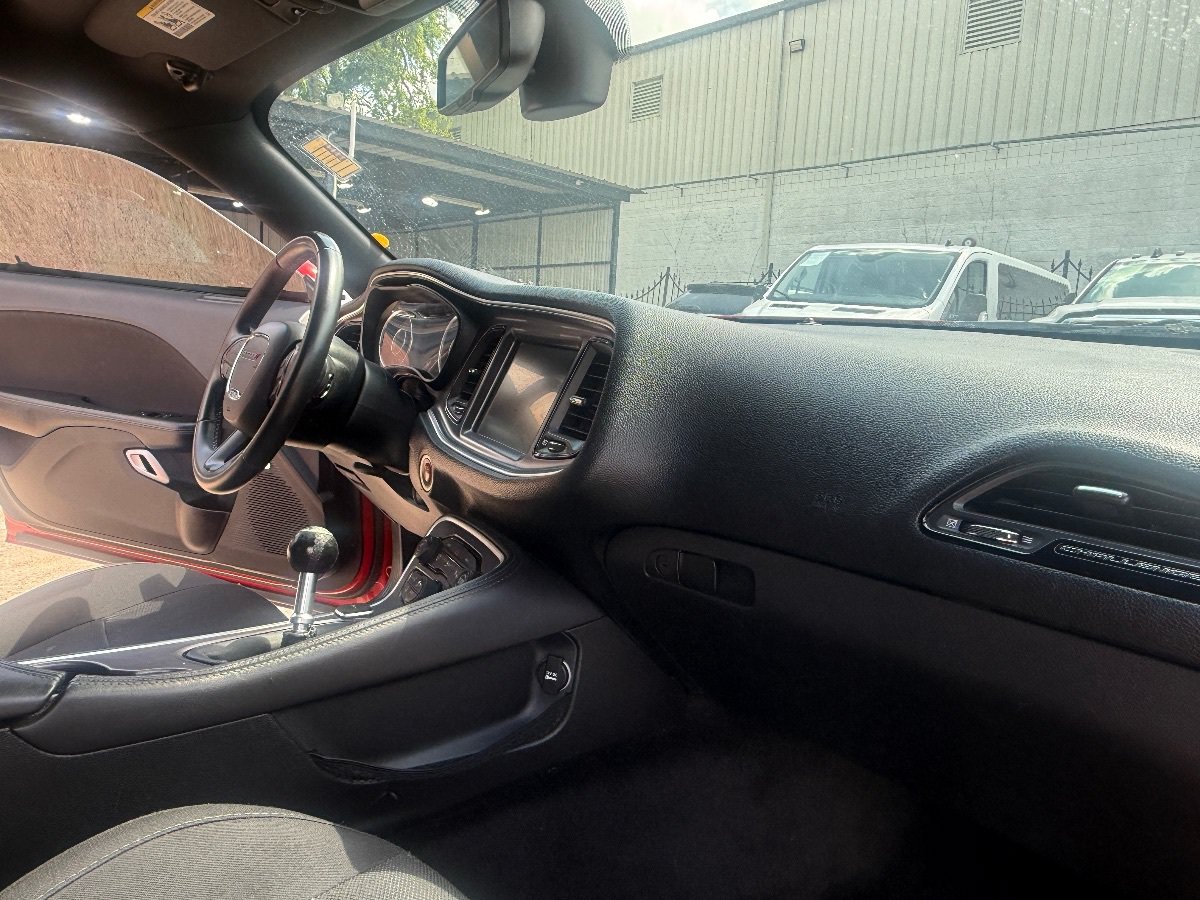Used 2015 Dodge Challenger R/T Scat Pack RWD image 14