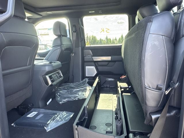 New 2026 Ford F350 Platinum w/ FX4 Off-Road Package AWD/4WD image 26