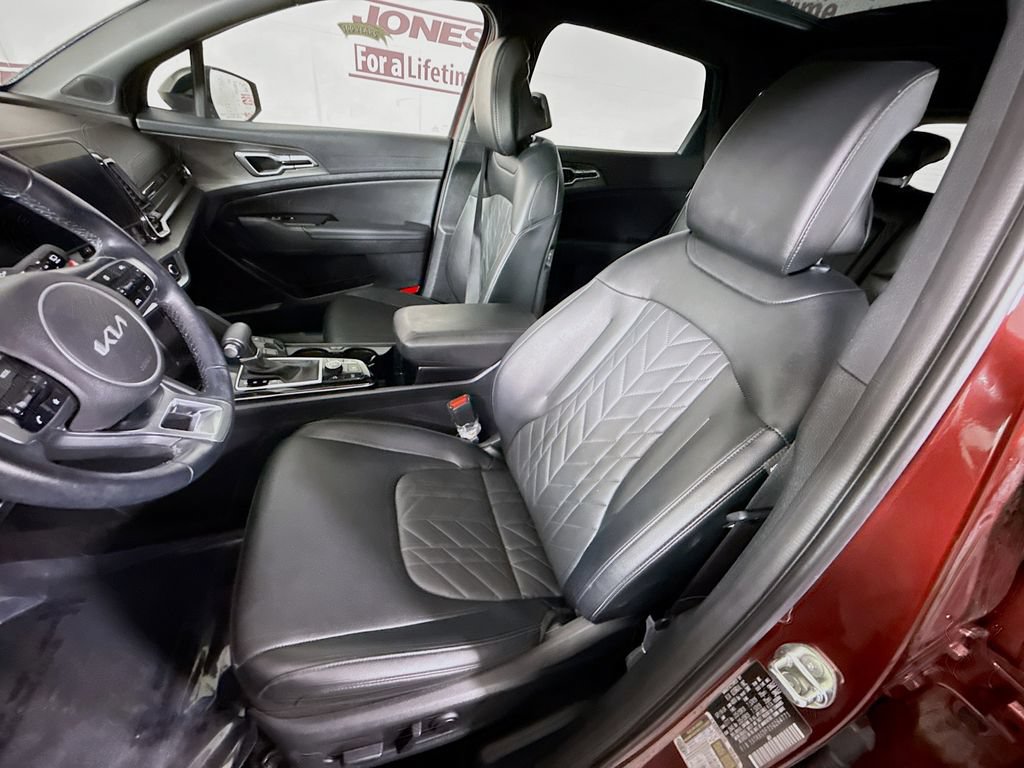 Certified 2025 Kia Sportage X-Line w/ Premium Package AWD/4WD image 27