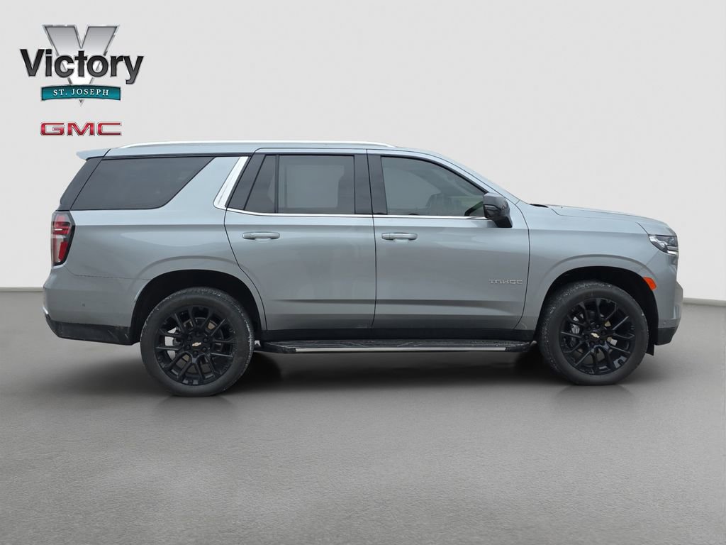 Used 2024 Chevrolet Tahoe Premier w/ Advanced Technology Package AWD/4WD image 18