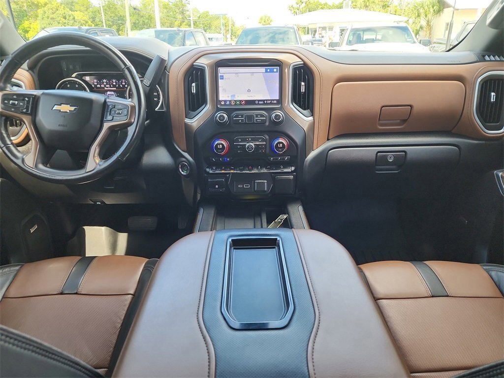 Used 2020 Chevrolet Silverado 2500 High Country w/ Z71 Off-Road Package image 10